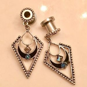 2 gauge Dangle Tunnels